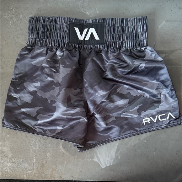 RVCA Muay Thai Mod Shorts - Picture 2 of 4